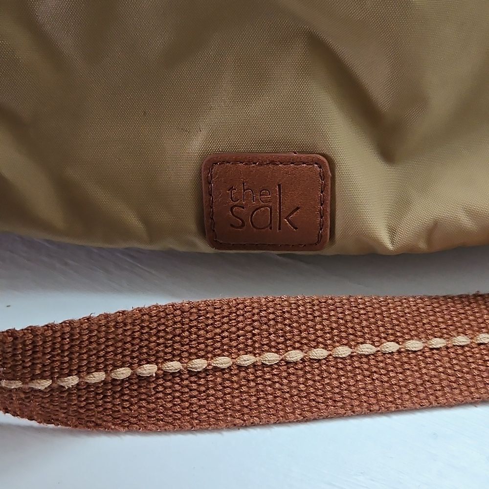 The Sak Crossbody Handbag - Picture 2 of 10